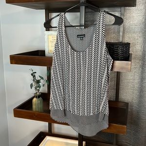 Very cute already layered Cynthia Rowley XS dressy tank top!
